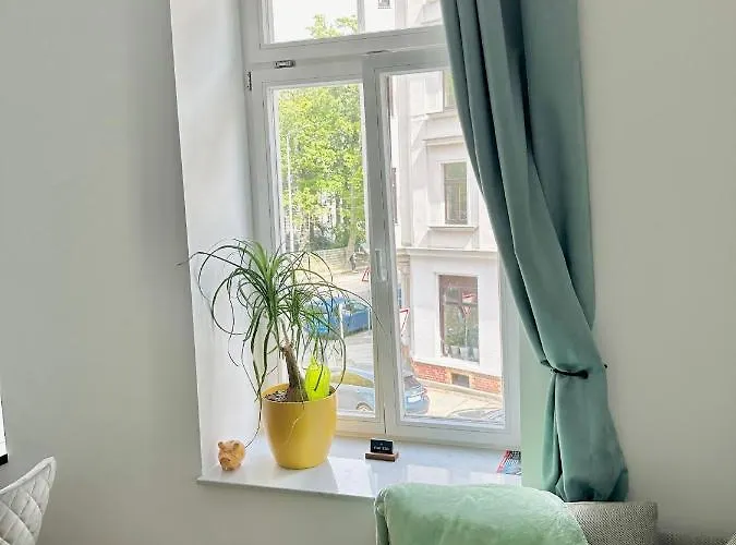 Апартаменты Cozy, Zentrumsnahe 2-raumwohnung