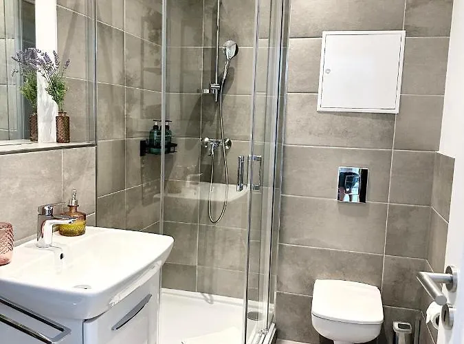 Апартаменты Cozy, Zentrumsnahe 2-raumwohnung *