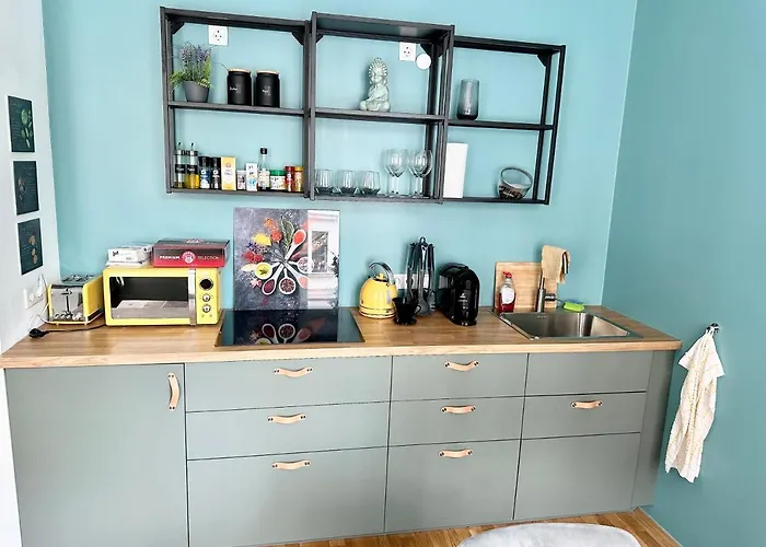 Апартаменты Cozy, Zentrumsnahe 2-raumwohnung